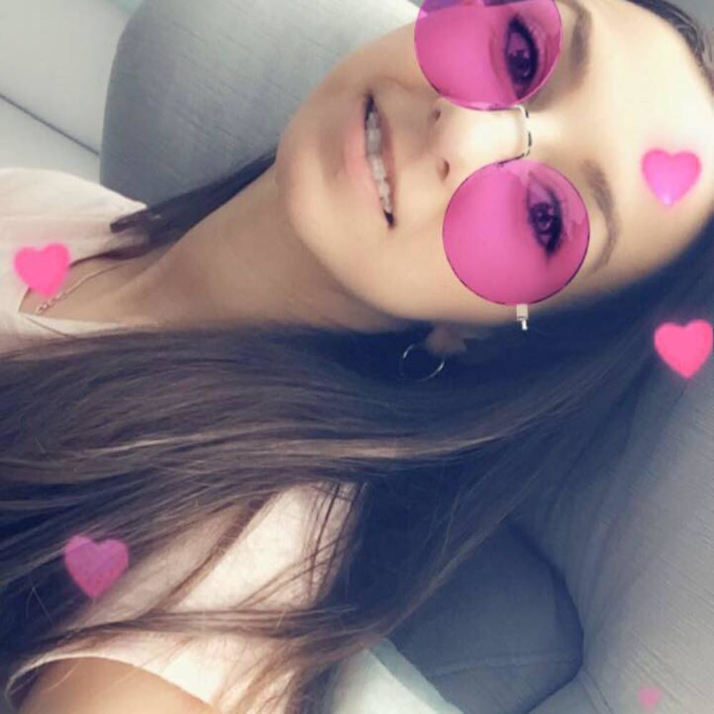 Meet your Posher, Ewa